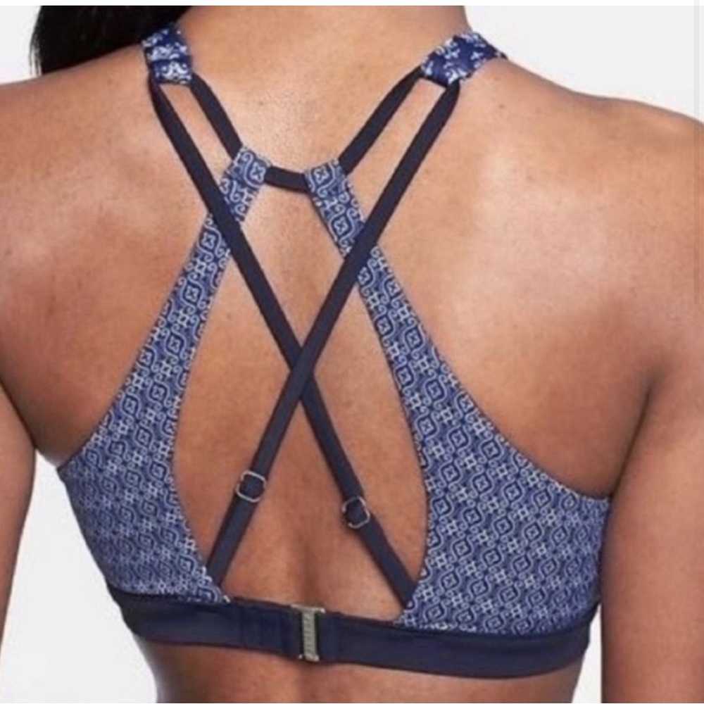 Athleta Tangier Set High Neck Top and Bottom